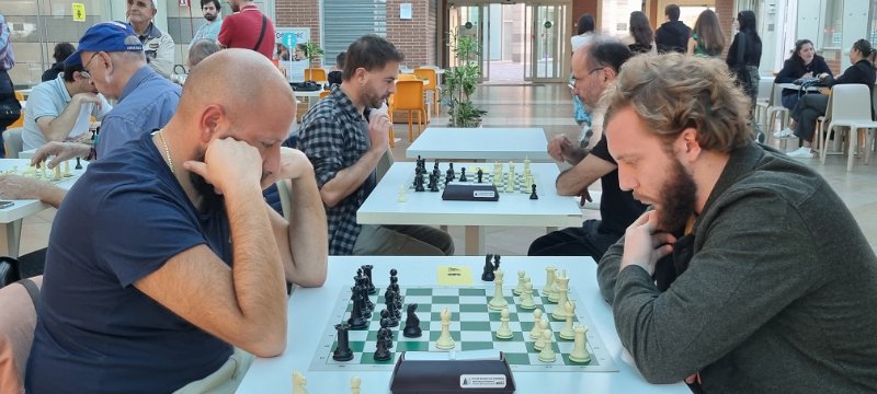 20221029_174548_folly.jpg - Saturday Blitz League #62 -29 ottobre 2022 @ Montefiore Chess Area